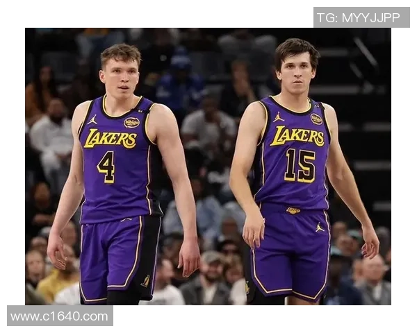 湖人队与掘金队激战正酣赛况分析与精彩瞬间回顾